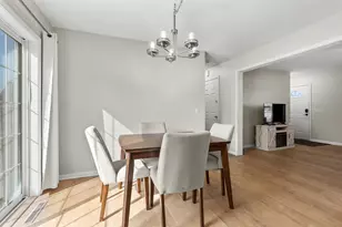 1016 W Villas Dr, Vicksburg, MI 49097 - Photo 7