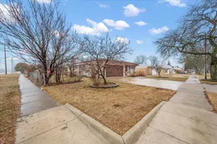 3858 Hughes Dr, Warren, MI 48092 - Photo 7