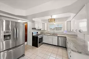 3858 Hughes Dr, Warren, MI 48092 - Photo 21