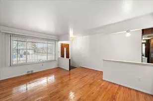 3858 Hughes Dr, Warren, MI 48092 - Photo 17