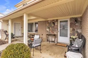 630 Archwood Dr, Ann Arbor, MI 48103 - Photo 5