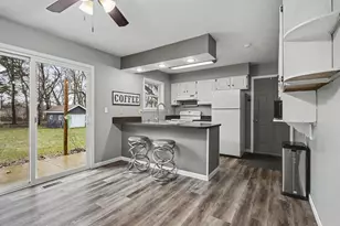 13540 Riverside Dr, Constantine, MI 49042 - Photo 5