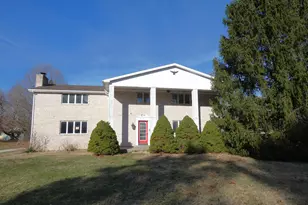 1968 Colfax Ave, Benton Harbor, MI 49022 - Photo 1