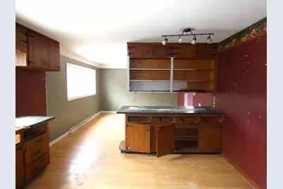 1968 Colfax Avenue, Benton Harbor, MI 49022 - Photo 9