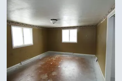 1968 Colfax Avenue, Benton Harbor, MI 49022 - Photo 29