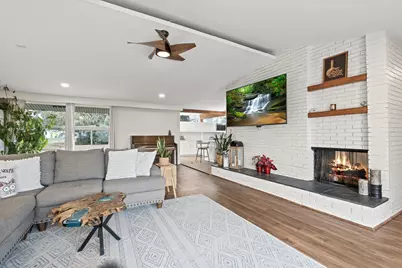 2330 N Pine Center Drive, West Bloomfield, MI 48323 - Photo 19