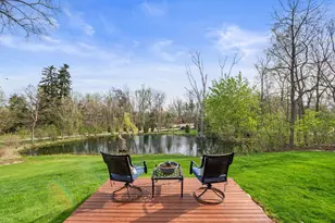 2330 N Pine Center Dr, West Bloomfield, MI 48323 - Photo 37