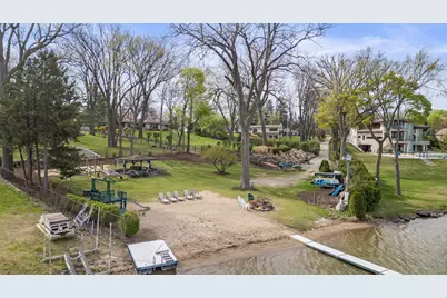 2330 N Pine Center Drive, West Bloomfield, MI 48323 - Photo 49