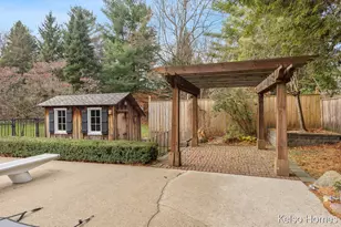 635 N Linden St, Marshall, MI 49068 - Photo 43