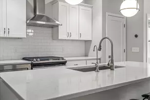 4065 Enclave Wy, Kalamazoo, MI 49006 - Photo 3