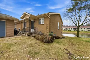 4425 N Valley Dr NE, Grand Rapids, MI 49525 - Photo 35