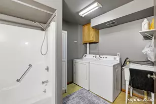 4425 N Valley Dr NE, Grand Rapids, MI 49525 - Photo 29