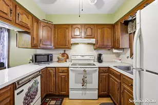 4425 N Valley Dr NE, Grand Rapids, MI 49525 - Photo 3