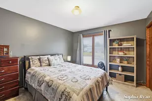 4425 N Valley Dr NE, Grand Rapids, MI 49525 - Photo 17