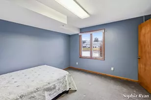 4425 N Valley Dr NE, Grand Rapids, MI 49525 - Photo 21