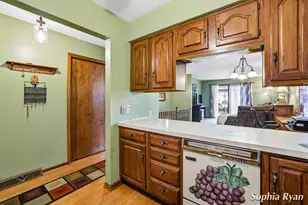 4425 N Valley Dr NE, Grand Rapids, MI 49525 - Photo 5