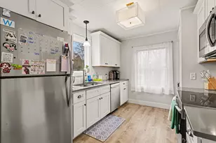 1053 E Byron Rd, Norton Shores, MI 49441 - Photo 9