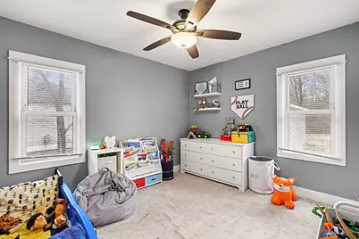 1053 E Byron Road, Norton Shores, MI 49441 - Photo 11