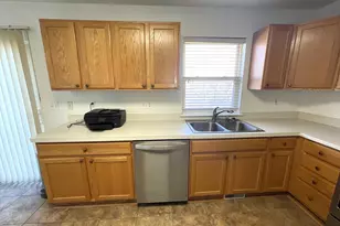3959 Fox Glen Dr, Ann Arbor, MI 48108 - Photo 13