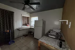 18938 Moross Rd, Detroit, MI 48224 - Photo 5