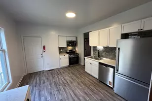 743 Academy St, Kalamazoo, MI 49007 - Photo 3