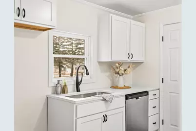 605 Coolidge Avenue, Kalamazoo, MI 49006 - Photo 11