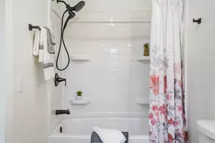 605 Coolidge Ave, Kalamazoo, MI 49006 - Photo 27