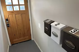 137 N Center St, Northville, MI 48167 - Photo 3