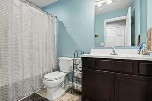 581 Cygnet Lake Dr, Benton Harbor, MI 49022 - Photo 13