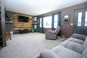 17064 Hawk Ct, Three Rivers, MI 49093 - Photo 11