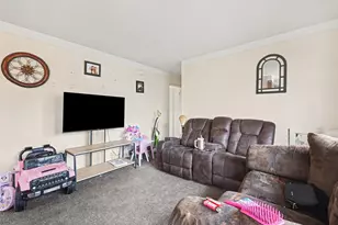 508 Linda Vista Dr, Pontiac, MI 48342 - Photo 3