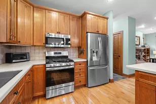 2776 Holyoke Ln, Ann Arbor, MI 48103 - Photo 15