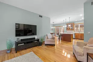 2776 Holyoke Ln, Ann Arbor, MI 48103 - Photo 11