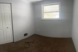 8498 Trinity St, Detroit, MI 48228 - Photo 7