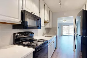 734 Peninsula Ct, Ann Arbor, MI 48105 - Photo 17