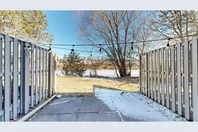 734 Peninsula Court, Ann Arbor, MI 48105 - Photo 9