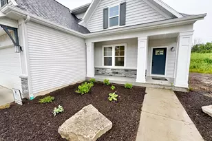 5911 Vly Pt Dr SE, Caledonia, MI 49316 - Photo 3
