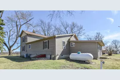 250 S Centennial Road, Coldwater, MI 49036 - Photo 3