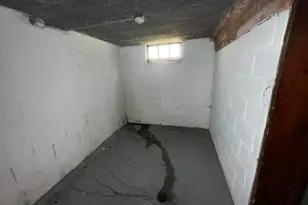 12661 Riad St, Detroit, MI 48224 - Photo 17