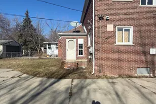 12661 Riad St, Detroit, MI 48224 - Photo 5
