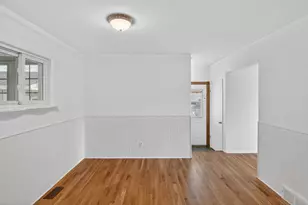 241 Nichols Dr, Saline, MI 48176 - Photo 13