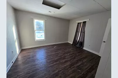 98 E Van Buren Street #9, Battle Creek, MI 49017 - Photo 11