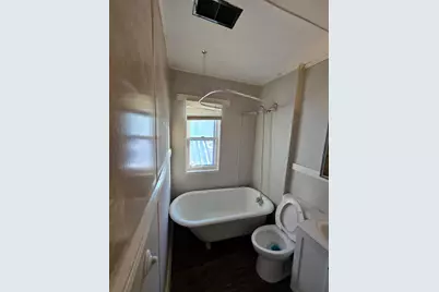 98 E Van Buren Street #9, Battle Creek, MI 49017 - Photo 13