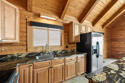 9715 Woodlawn Drive, Portage, MI 49002 - Photo 15