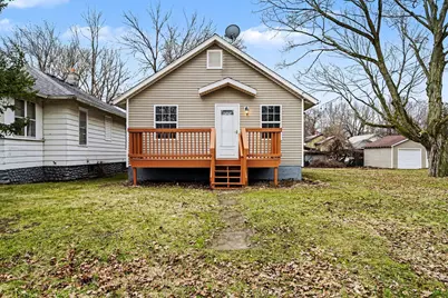41 Avenue B, Springfield, MI 49037 - Photo 1