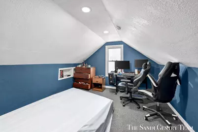 1322 Waverly Avenue, Grand Haven, MI 49417 - Photo 21