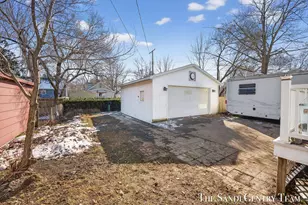 1322 Waverly Ave, Grand Haven, MI 49417 - Photo 35