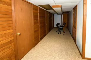 3242 Salem Dr, Rochester Hills, MI 48306 - Photo 23