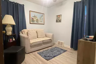 18680 Five Pts St, Bedford, MI 48240 - Photo 9