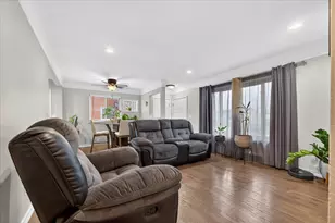 21519 Willow Wisp St, Saint Clair Shores, MI 48082 - Photo 15